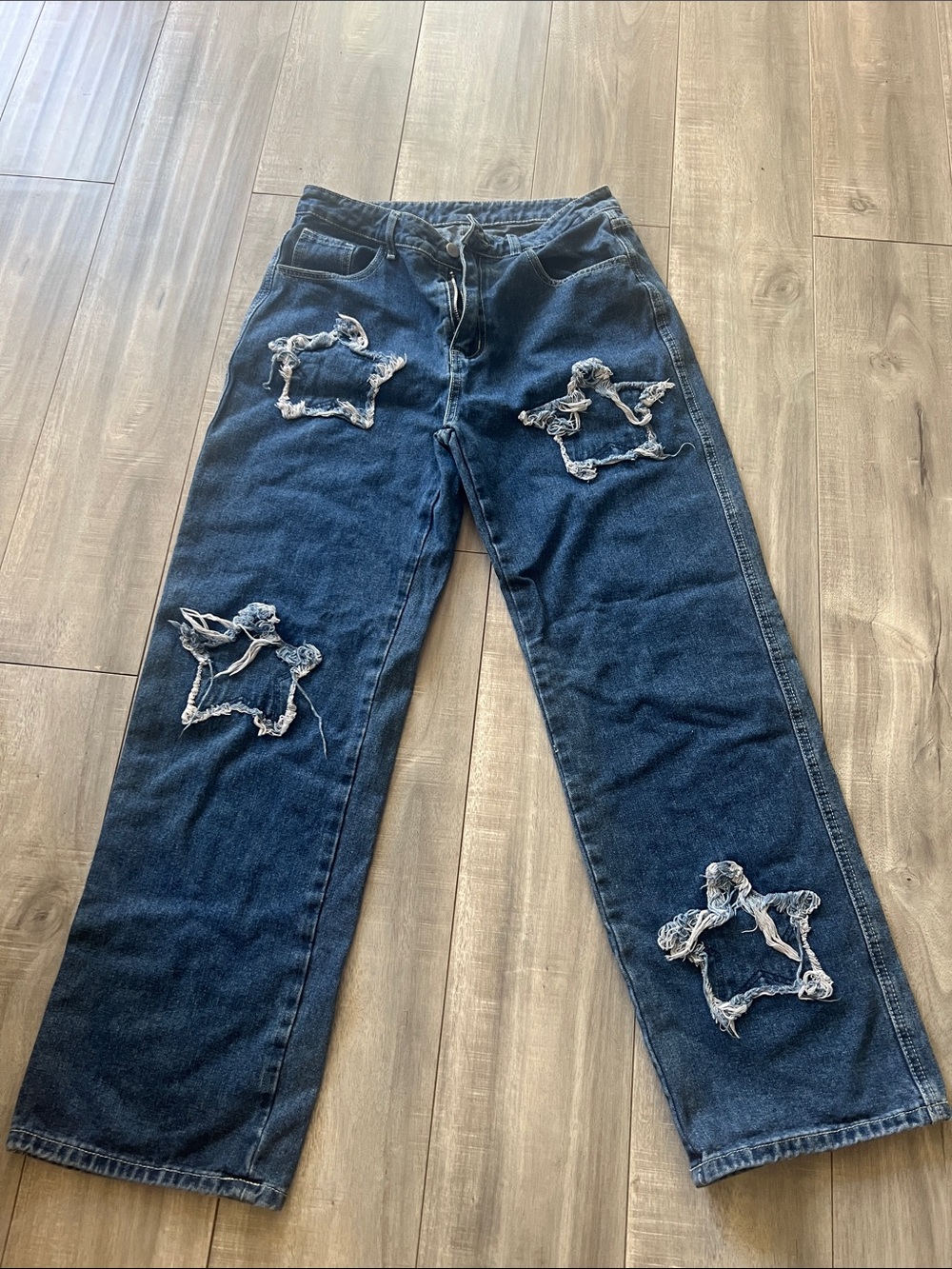 Dark Wash Distressed Star Patch Jeans